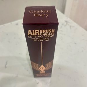 Charlotte Tilbury Airbrush Flawless setting spray